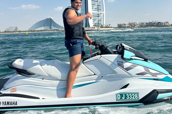 Dubai Jet Ski – 1050cc + Free Photos & Videos - How the captain shapes the experience