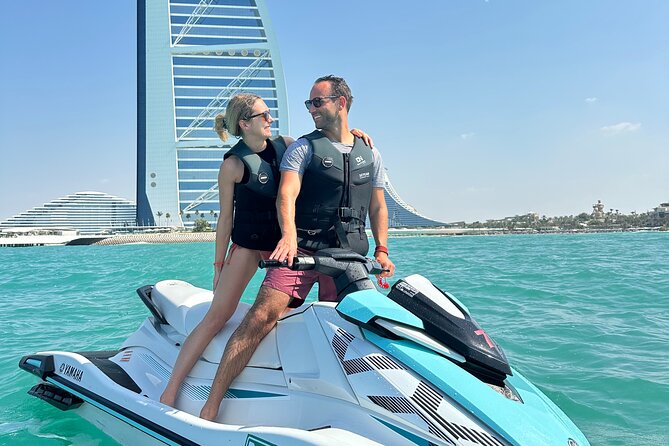 Dubai Jet Ski Ride – Free Photos & Videos - The shower is a small but useful finish