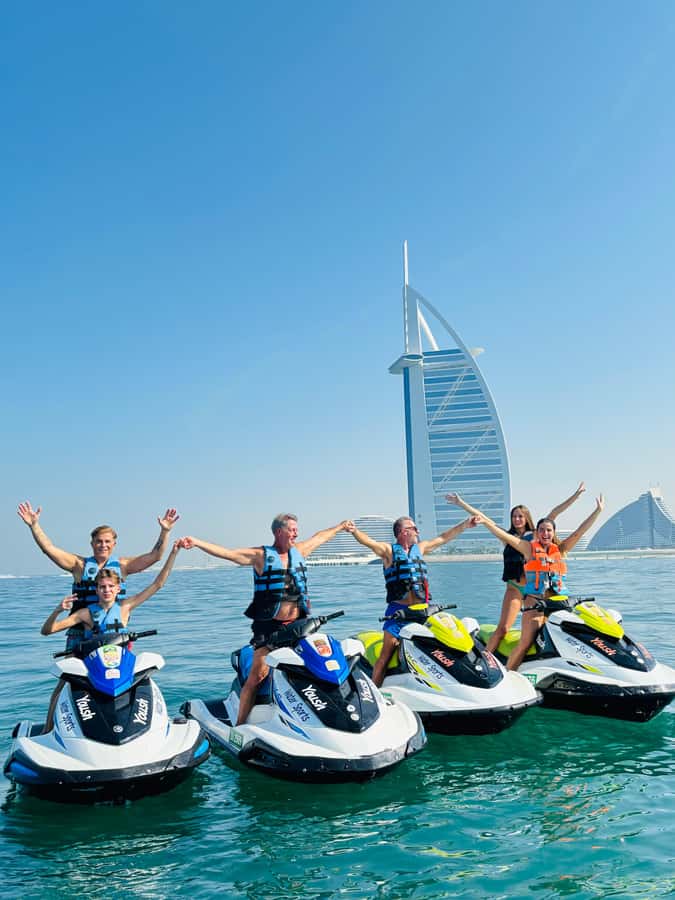 Dubai: Jet Ski Tour of Burj Al Arab with Photos - Who should book this jet ski tour?