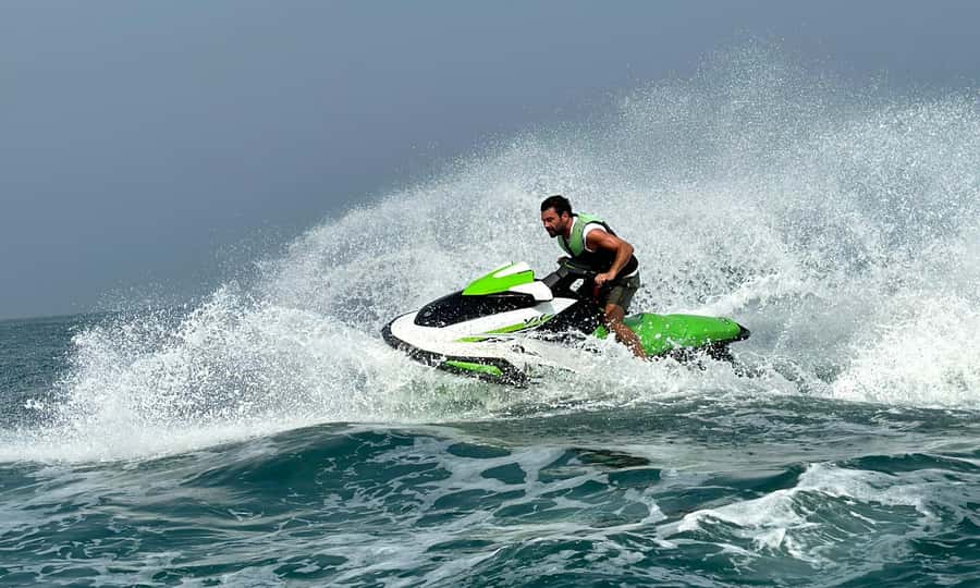Dubai: Jetski Tour to Dubai Eye, JBR, Palm & Burj Al Arab - What this Dubai jet ski tour is really like