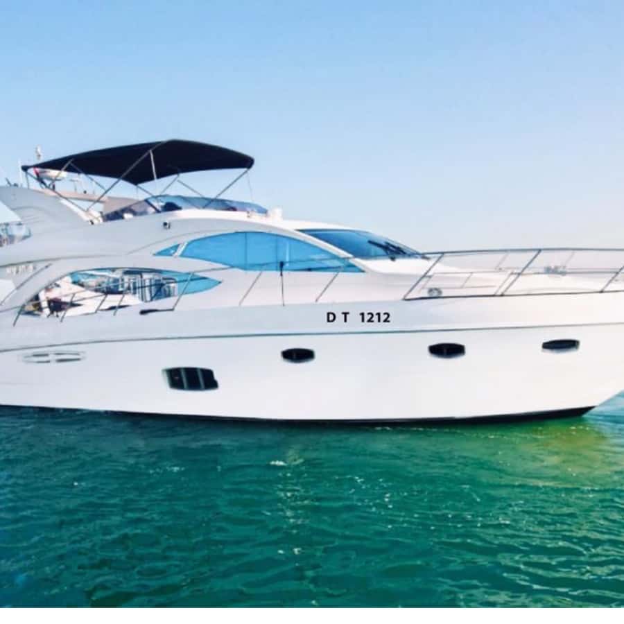 Dubai:Yacht Sightseeing with 30mins Jet-ski on Ain Dubai - Setting out from Dubai Marina