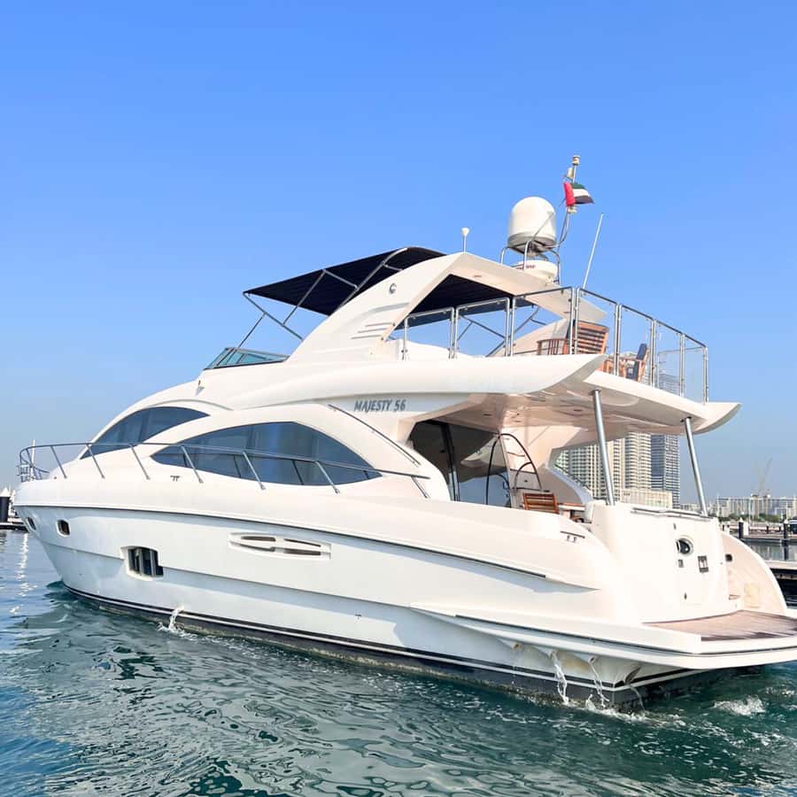 Dubai:Yacht Sightseeing with 30mins Jet-ski on Ain Dubai - JBR, swimming, and the useful middle hour