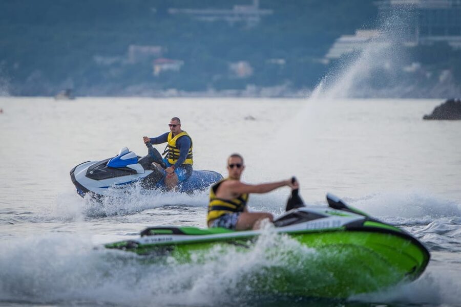 Dubrovnik: Jet Ski Rental - Seeing the Old Town Walls from the Adriatic