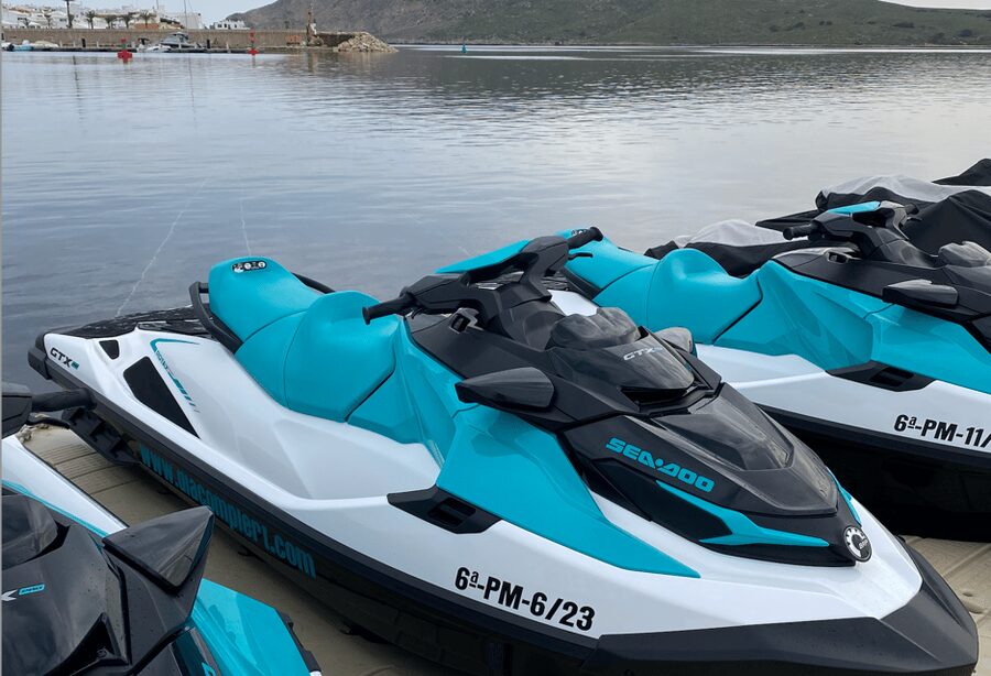 Excursion Jetski, 30 minutes - Fornells, Menorca - Starting at Dia Complert Esports Nàutics Menorca