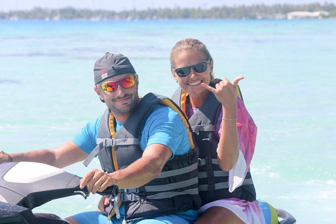 Fakarava Adventure Jet Ski Tour - Riding past beaches and clear water