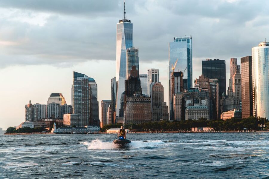 From Jersey City: Manhattan Jet Ski Tour - Starting on the New Jersey side of the Hudson