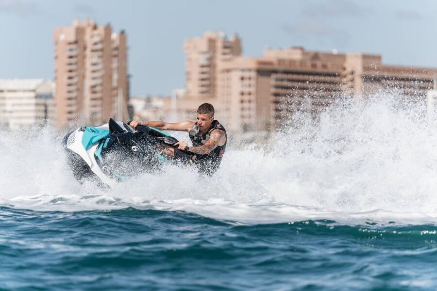 Fuengirola: Best Jet Ski Rental - The briefing and first minutes on the water