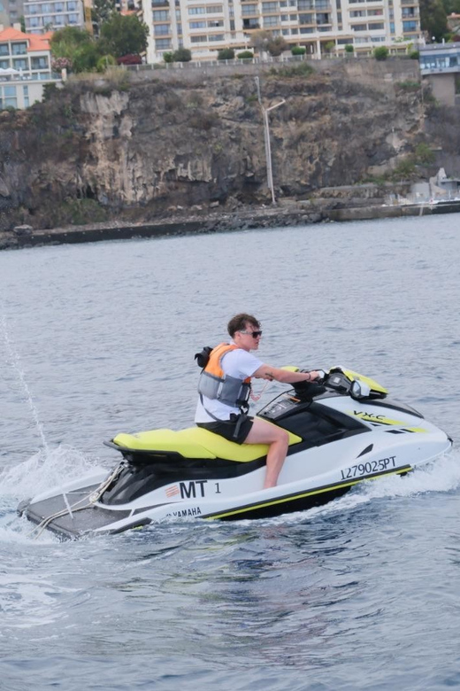 Funchal: Jet Ski Circuit - The safety briefing is more important than the speed