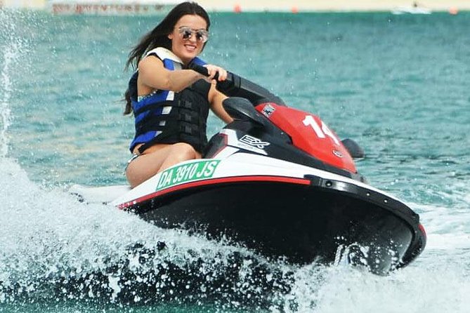 Go on a Jet Ski Adventure in Dubai Marina - Equipment, safety, and what to bring