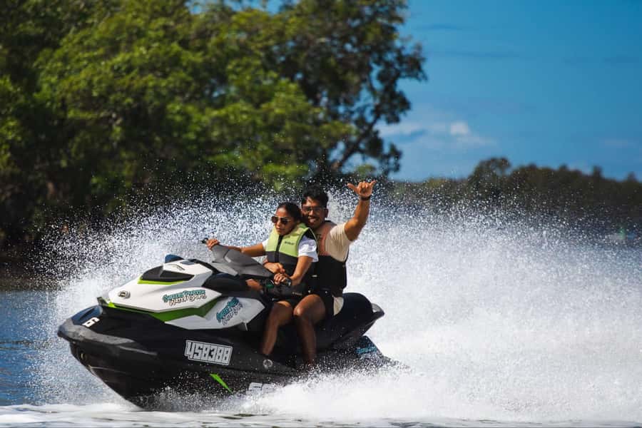 Gold Coast: 1-Hour Jet Ski Ride -No slow zones + Free Photos - Should You Book the Paradise Point Jet Ski Ride?