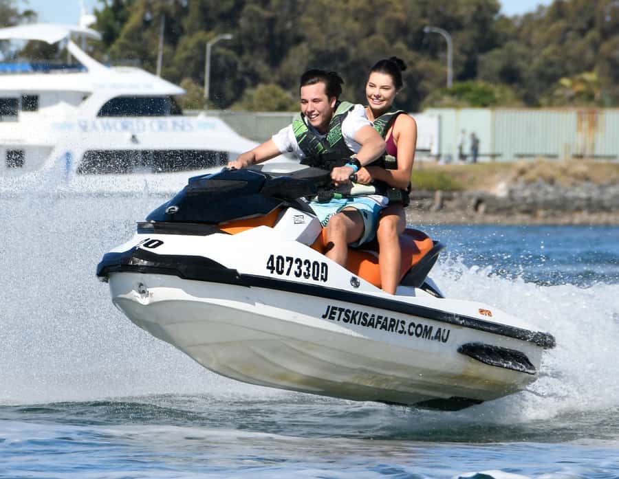 Gold Coast: 30 min Jet Ski Hire - No Slow Zones - The 30-minute ride: speed, turns, and skyline views