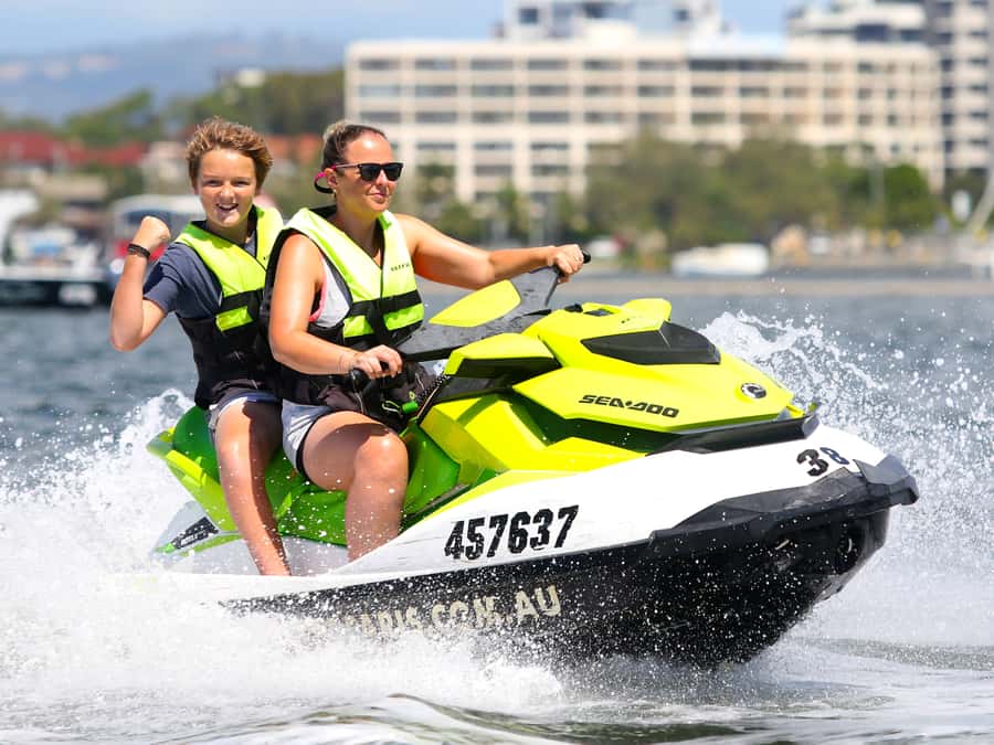 Gold Coast:Full Speed 30-Minute Jet Ski Safari-No Slow Zones - The 30-Minute Run Toward South Stradbroke Island