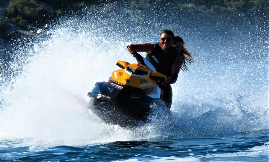 Istra Adventure JET SKI SAFARI 20, 40, 90 MIN - Who will enjoy this most