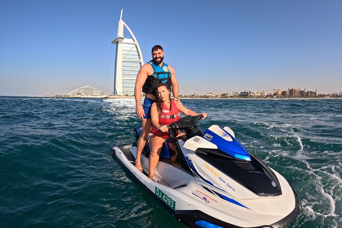 Jet Ski Dubai 30 minutes - Starting at Fishing Harbor 37 on Jumeirah Beach