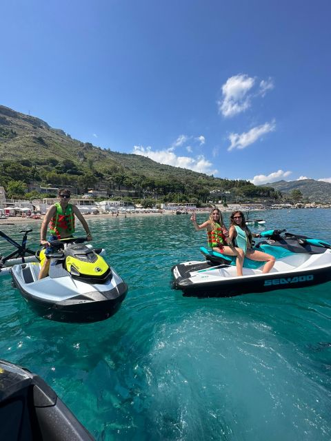 Jet ski Rent in Taormina and Letojanni. Partner White Lotus - Starting from Taormina, reaching the water