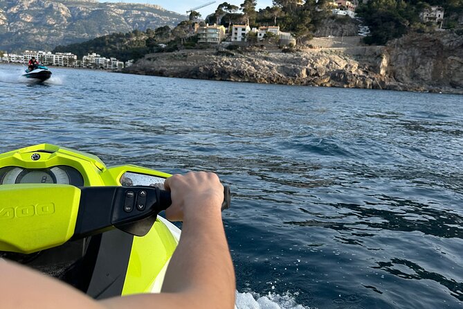 Jet Ski Rental Mallorca - A fast way to see Palma Bay