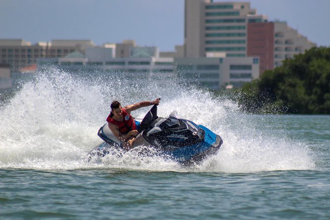Jet Ski Rentals in Cancun: 30-Minute Option (Shared Jetski) - Guides, instruction, and the human side