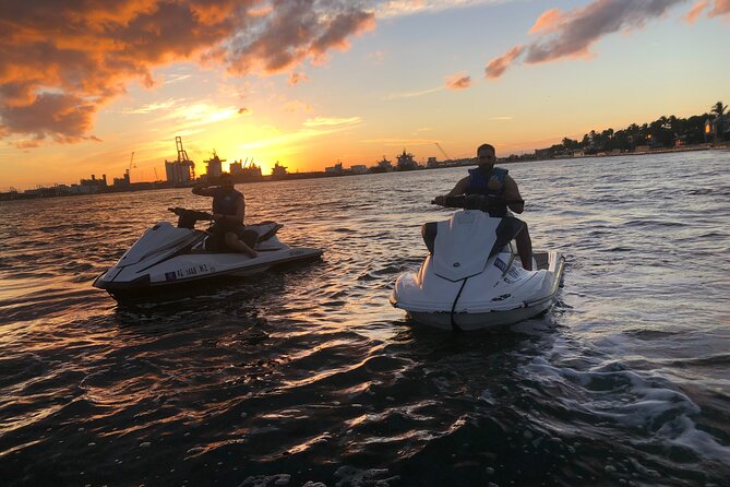 Jet Ski Ride in Fort Lauderdale Beach - Equipment checks and the one serious warning