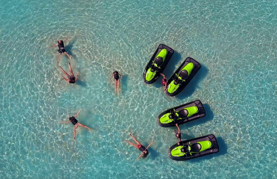 Jet ski ride : Initiation - Safety, age limits, and the beginner question