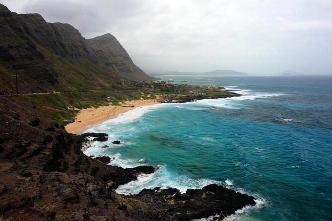 Jet Ski Ride Maunalua Bay. Tandem-2 people ride-price per person - A short boat ride leads to the offshore platform