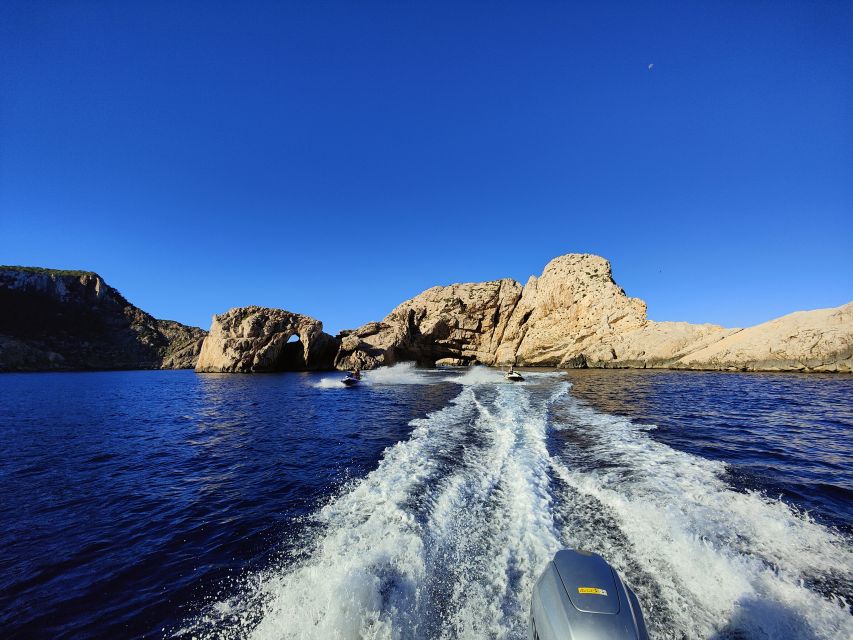 Jet Ski to Margaritas Islands from San Antonio - No License - The return ride and marine-life watching