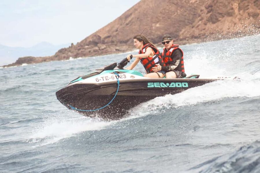 Jet Ski Tour Corralejo, Isla de Lobos - What the guide adds to the experience
