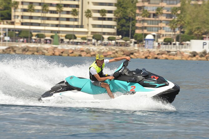 JET SKI TOUR Experience 1 Hour. - Price, Group Size, and Overall Value