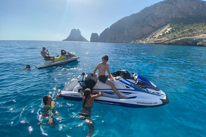 Jet ski tour from San Antonio (Ibiza) to Atlantis - The guide and the value of the experience