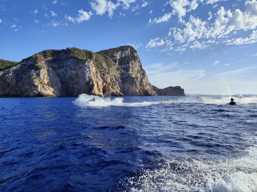Jet Ski Tour to Cala Albarca from San Antonio - Who will get the most from this tour?