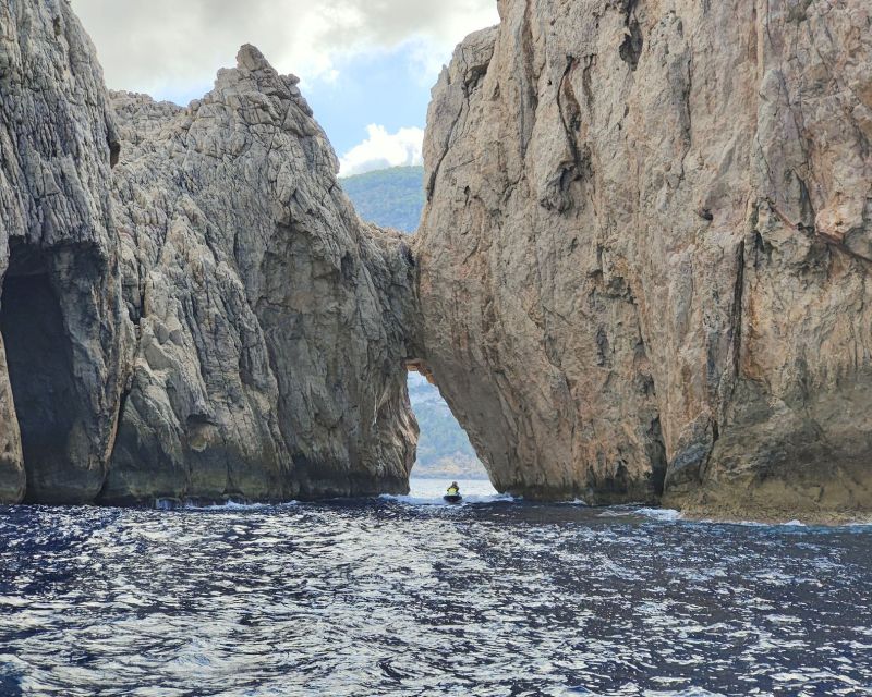 Jet Ski Tour to Cala Albarca from San Antonio - Cruising toward the northwestern coast