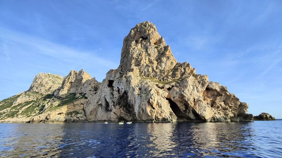Jet Ski Tour to Es Vedra from San Antonio No license needed - Riding past Cala Comte