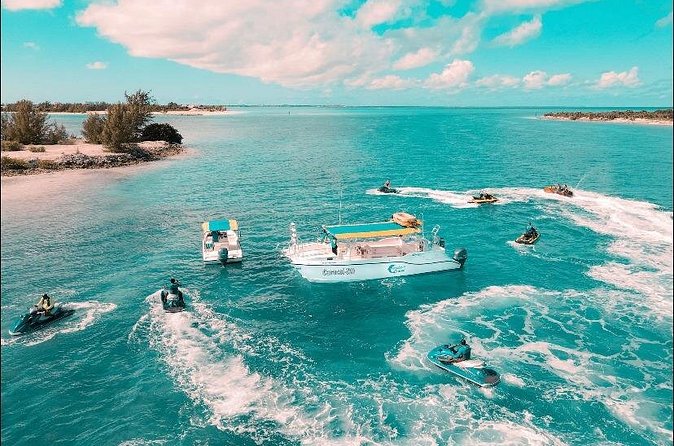 Jet Skiing around La famille ship and smaller pristine cays - What to bring for a more comfortable ride