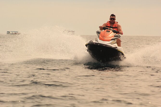Jet Skiing in Cabo San Lucas - The ride begins at Medano Beach