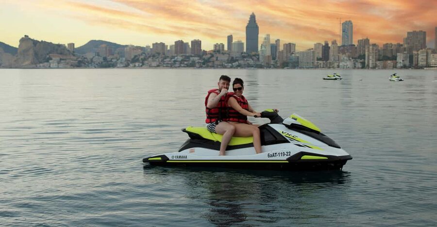 JETSKI 30MIN (INGLES) - Safety equipment and the role of the instructor