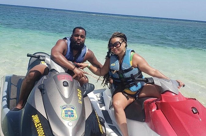 Jetski and Parasailing w/ Entry & Private Transportation - Timing, group size, and the shape of the day