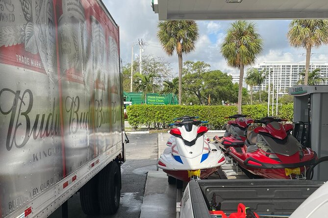 Jetski Rentals - The Yamaha WaveRunner and shared riding rules