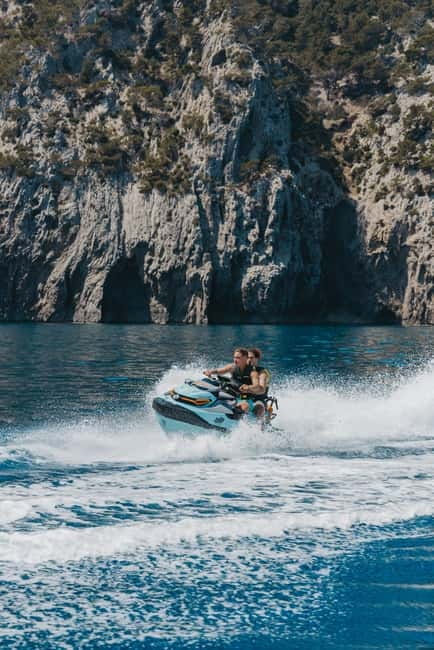 Jetski Tour 30 minutes with free photos - Starting at Port d’Andratx