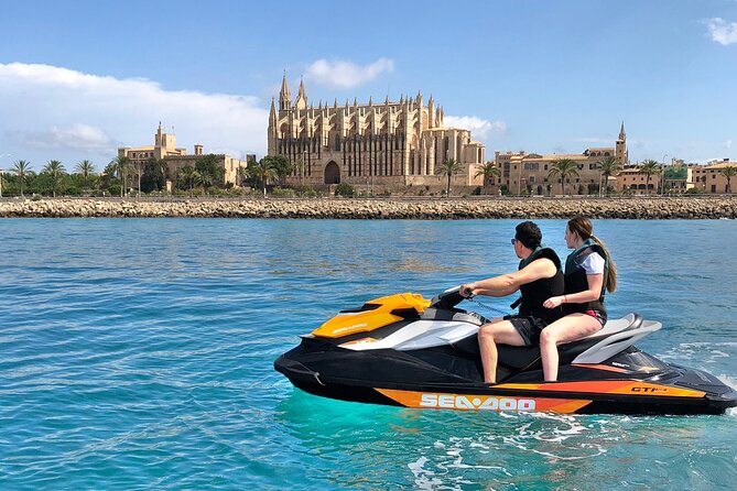 Jetski Tour to the Emblematic Palma Cathedral - Friendly instructors matter on a short outing