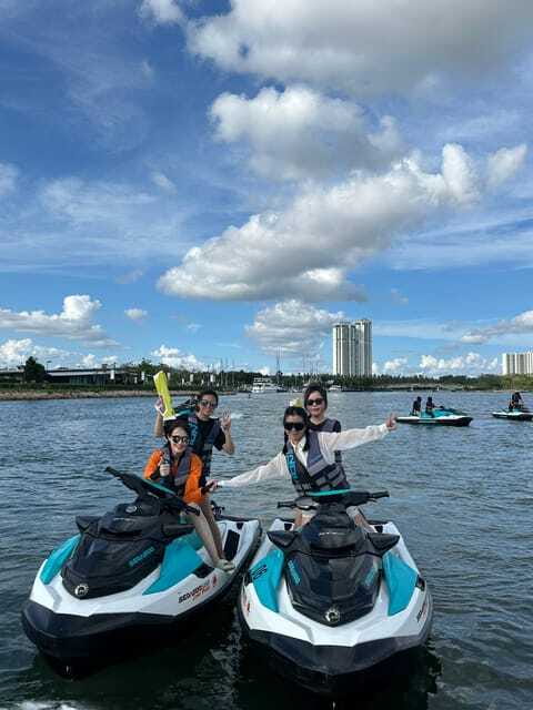 Johor Bahru : Seadoo JetSki 30mins Self Ride Tour (Double) - Who should book this experience?
