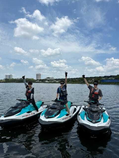 Johor Bahru : Seadoo JetSki 30mins Self Ride Tour(Single) - Booking advice and timing