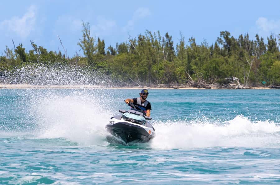 Key West 90-Minute Jet Ski Tour - Why Key West works so well from a jet ski