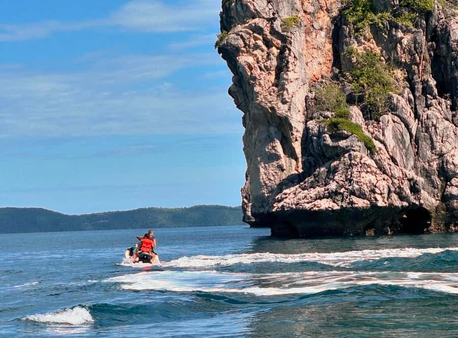 Koh Samui: Jetski Safari, Snorkeling to Pig & Virgin Islands - Pig Island and the reality behind the cute photos