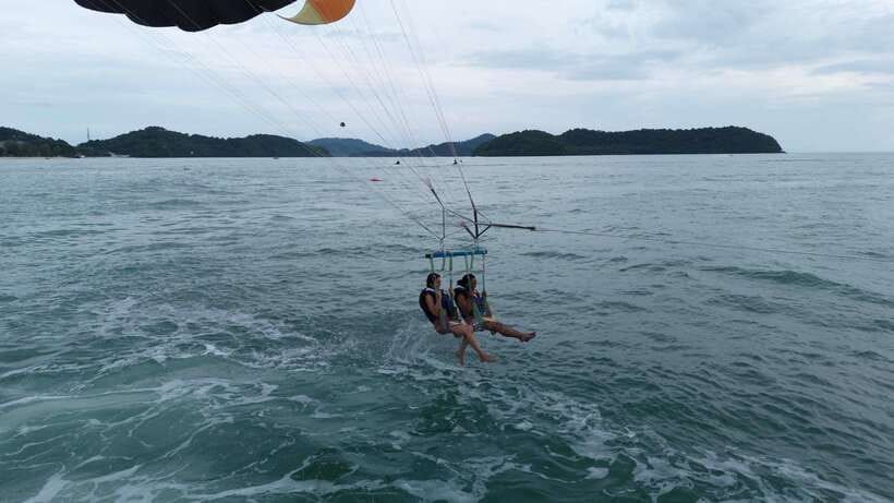 Langkawi: Jet Ski and Parasailing Tour - Equipment, clothing, and safety