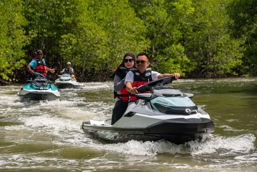 Langkawi: Jet Ski Tour UNESCO Kilim Geopark Free Video - Limestone cliffs, Gorilla Mountain, and the Andaman Sea