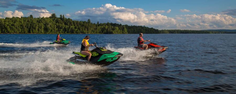 Laurentians: Jetski experience - Who should book this experience