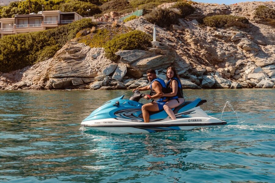 Lygaria Beach: Jet Ski - How the $94 price works for two people