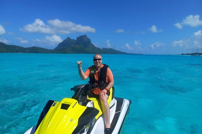 Maitai Tours Self-Drive Bora Bora Jet Ski Tour - Stop one: the white-sand strip and coconut lesson