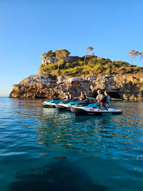 MALLORCA: CALA D'OR JET SKI TOUR, SUNRISE OR SUNSET - The Cala d’Or coast from a jet ski
