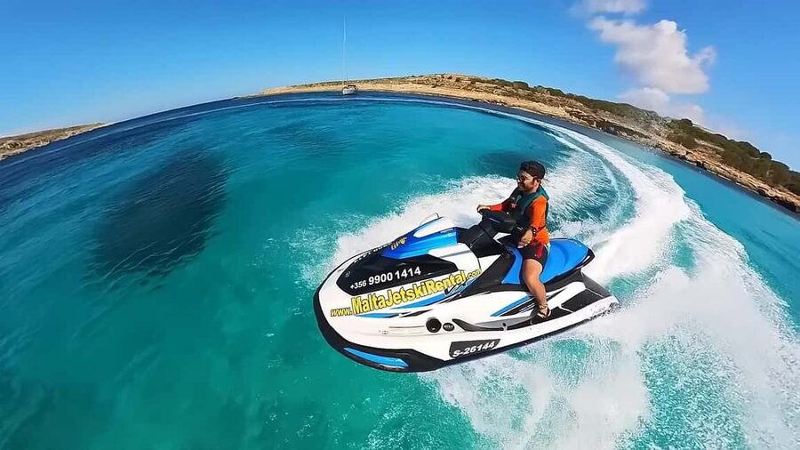 Malta 30 Minutes Jet Ski Rental / Hire - No License Needed - Choosing between the 2024 Yamaha and 2025 Seadoo