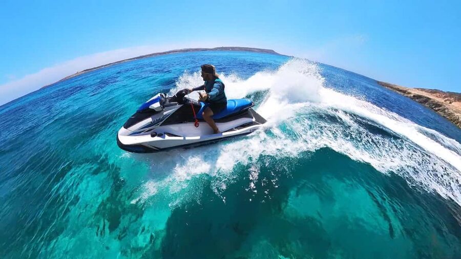 Malta 30 Minutes Jet Ski Rental / Hire - No License Needed - How the small group affects the experience